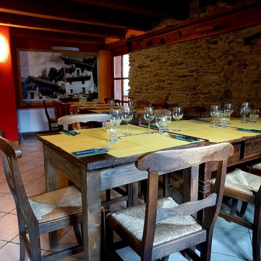 Albergo Diffuso La Marmu Osteria Della Croce Bianca Marmora Ngoại thất bức ảnh