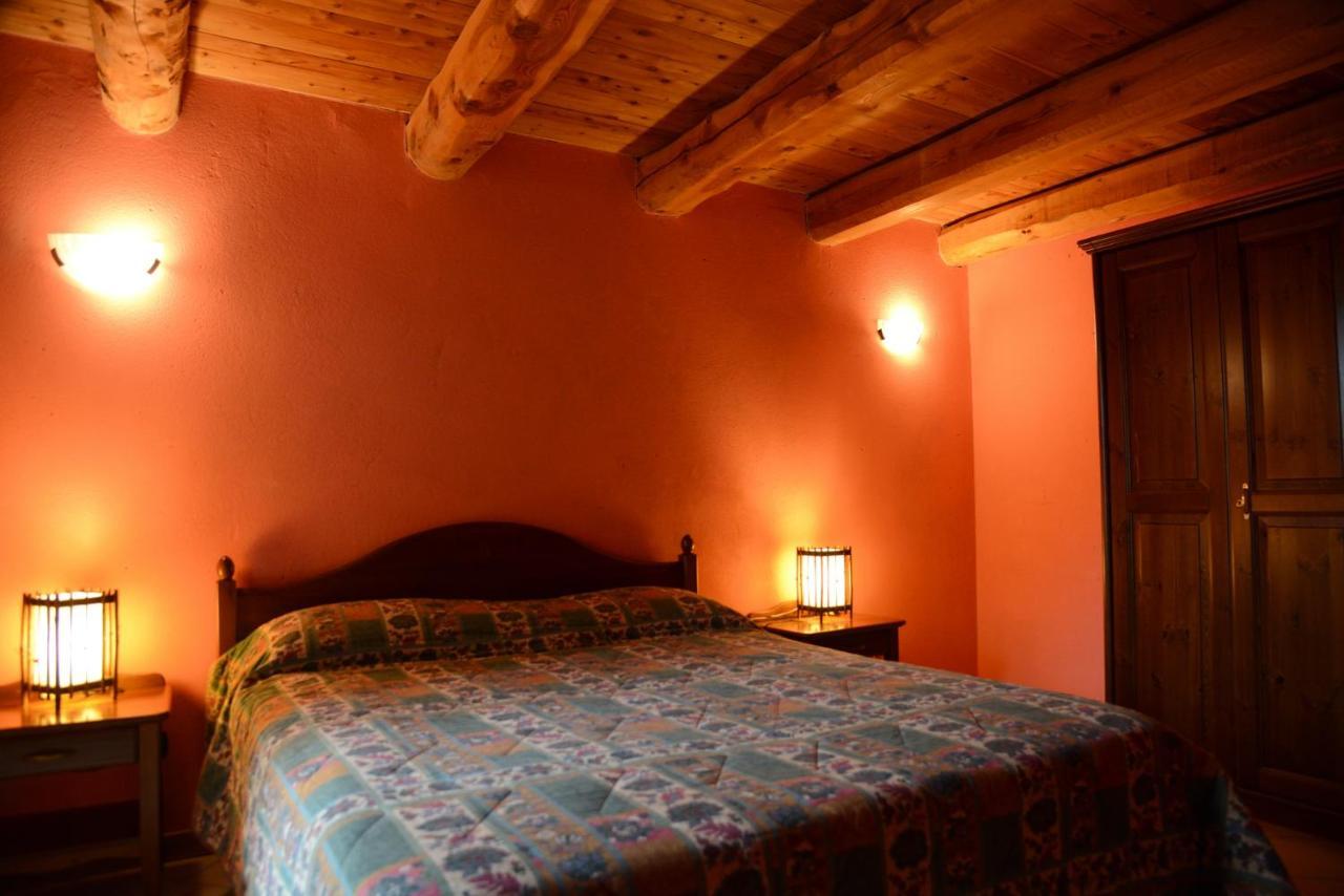 Albergo Diffuso La Marmu Osteria Della Croce Bianca Marmora Ngoại thất bức ảnh