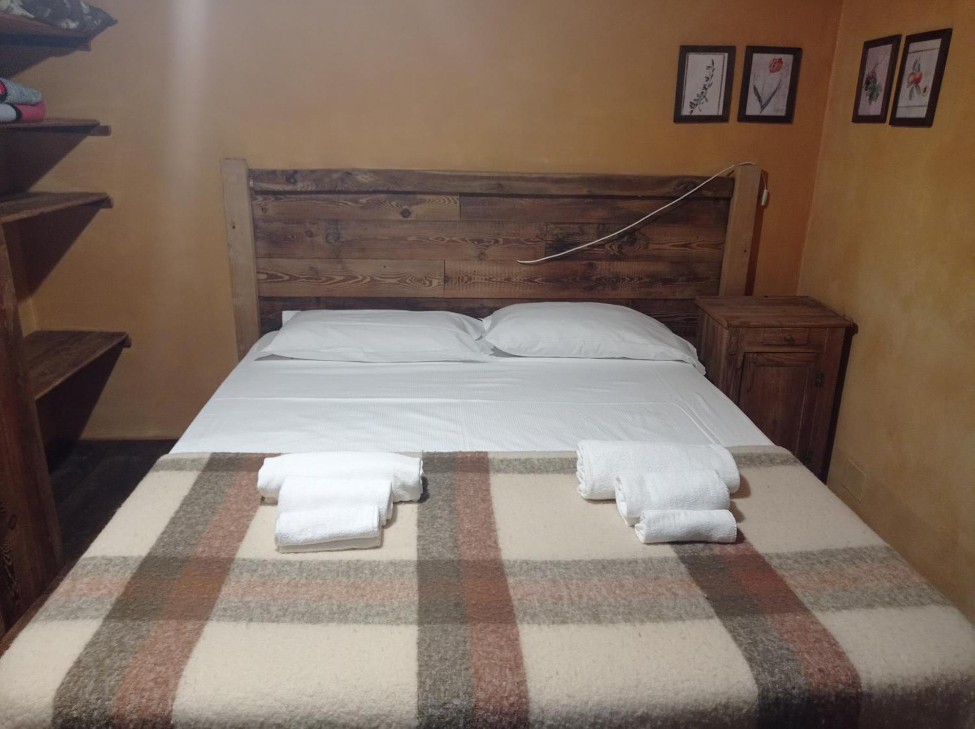 Albergo Diffuso La Marmu Osteria Della Croce Bianca Marmora Ngoại thất bức ảnh
